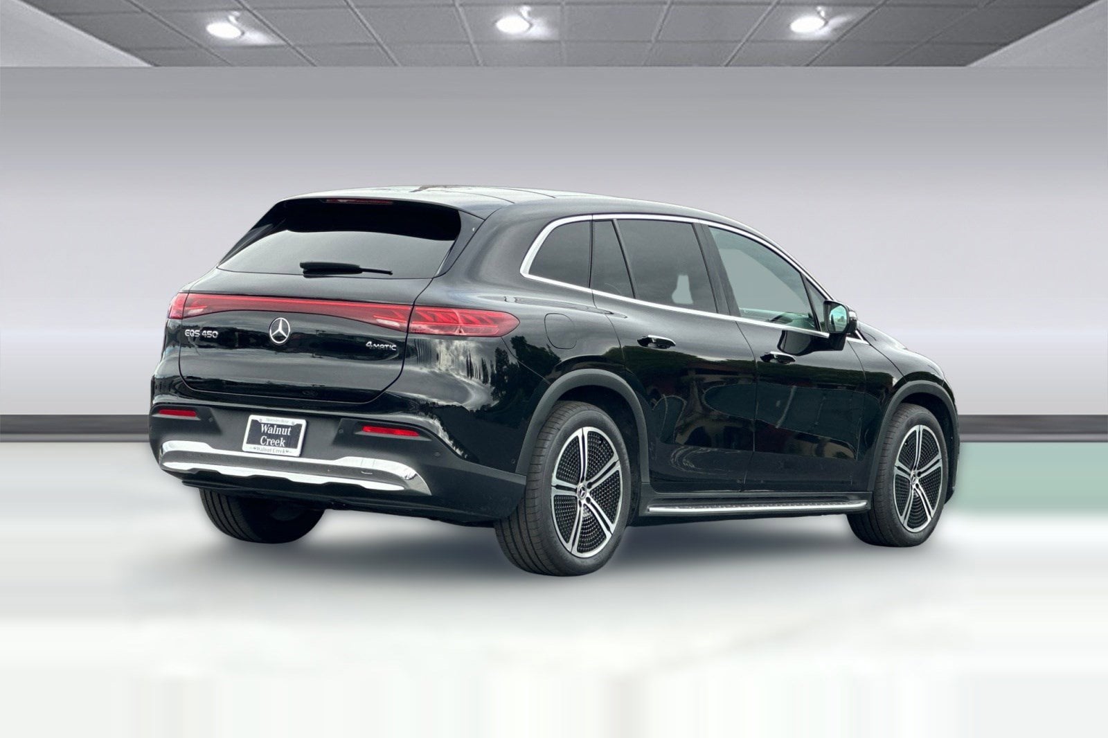 2023 Mercedes-Benz EQS 450 4MATIC SUV photo 3