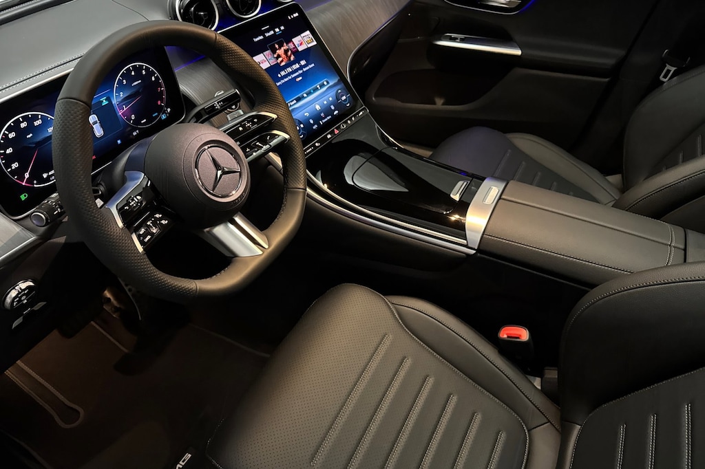 New 2026 Mercedes-Benz GLC 300 4MATIC SUV