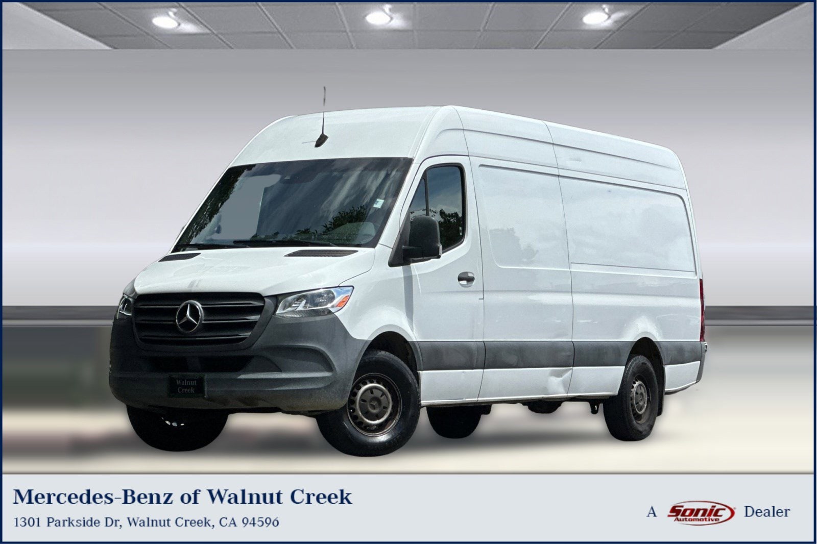 2021 Mercedes-Benz Sprinter 2500 170 WB 2.0D High Roof's photo