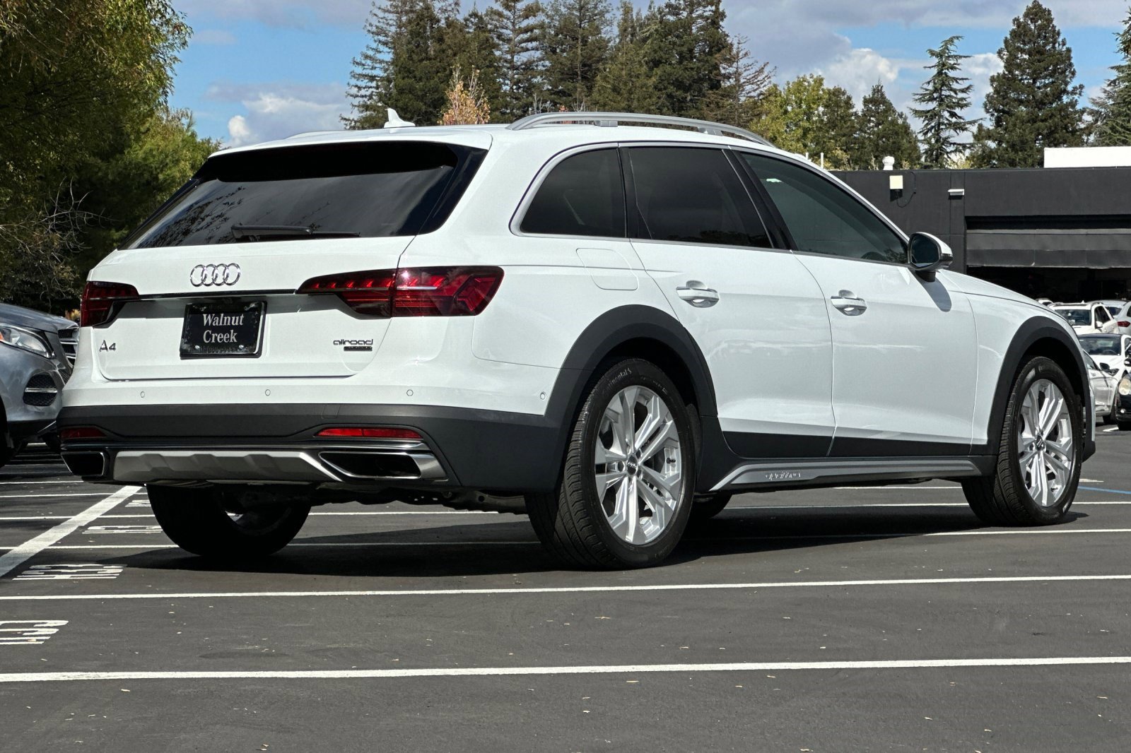 2020 Audi A4 Allroad Prestige TFSI Quattro photo 3
