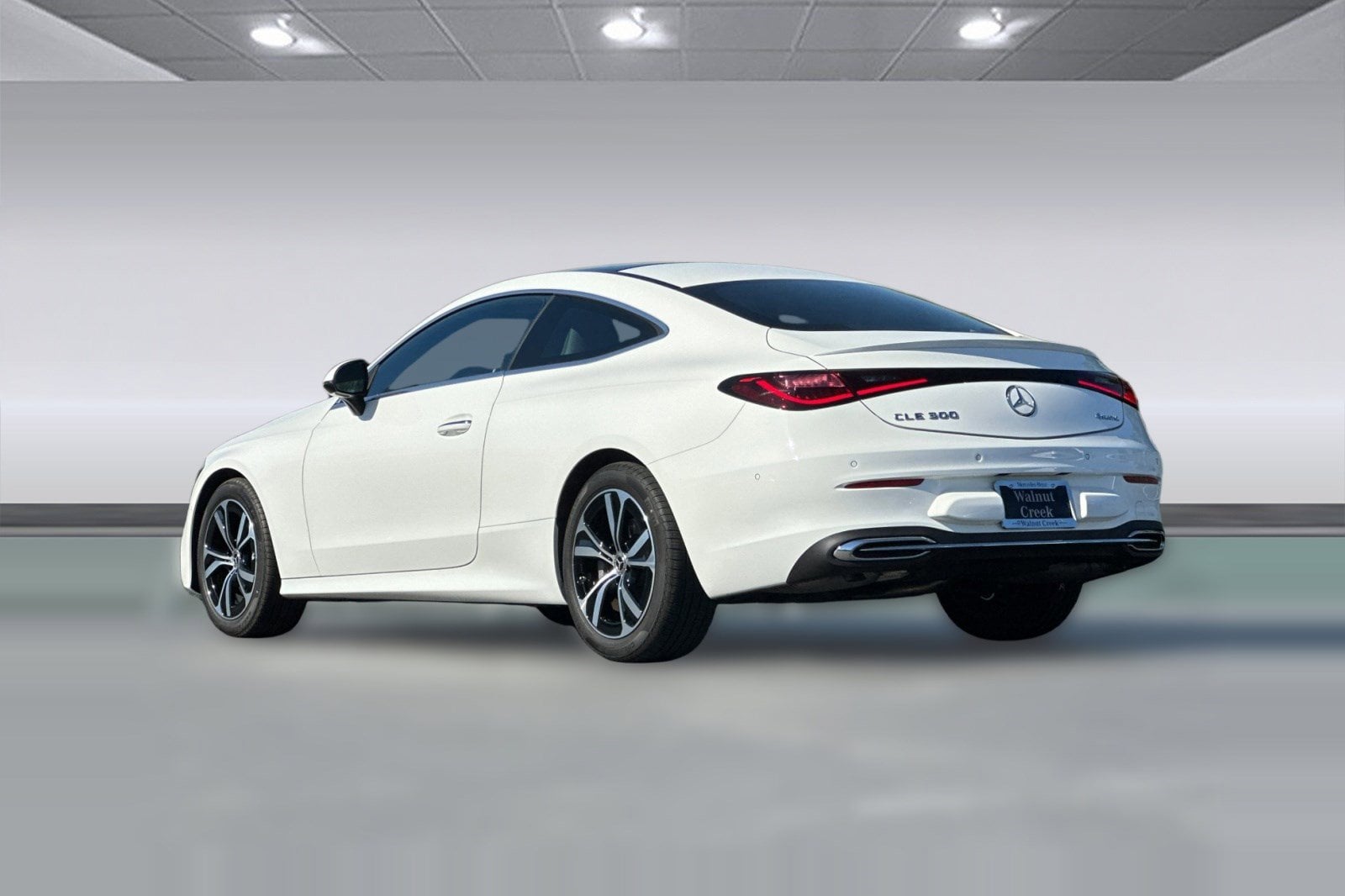 2024 Mercedes-Benz CLE 300 4MATIC Coupe photo 2