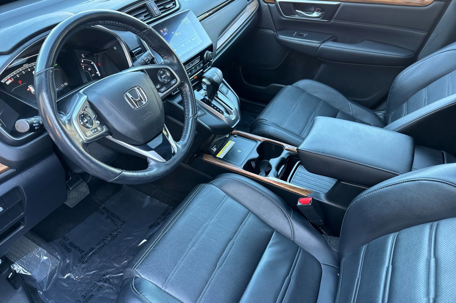 2022 Honda CR-V Touring photo 4