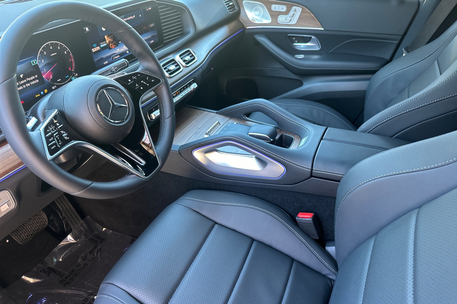 2026 Mercedes Benz GLE 350 4MATIC photo 2