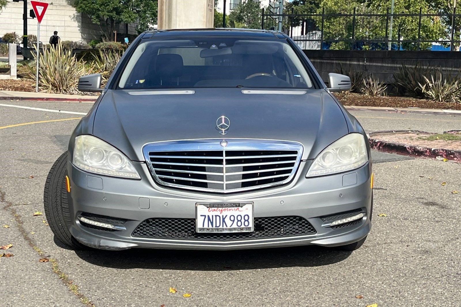 2011 Mercedes-Benz S-Class Coupe photo 4