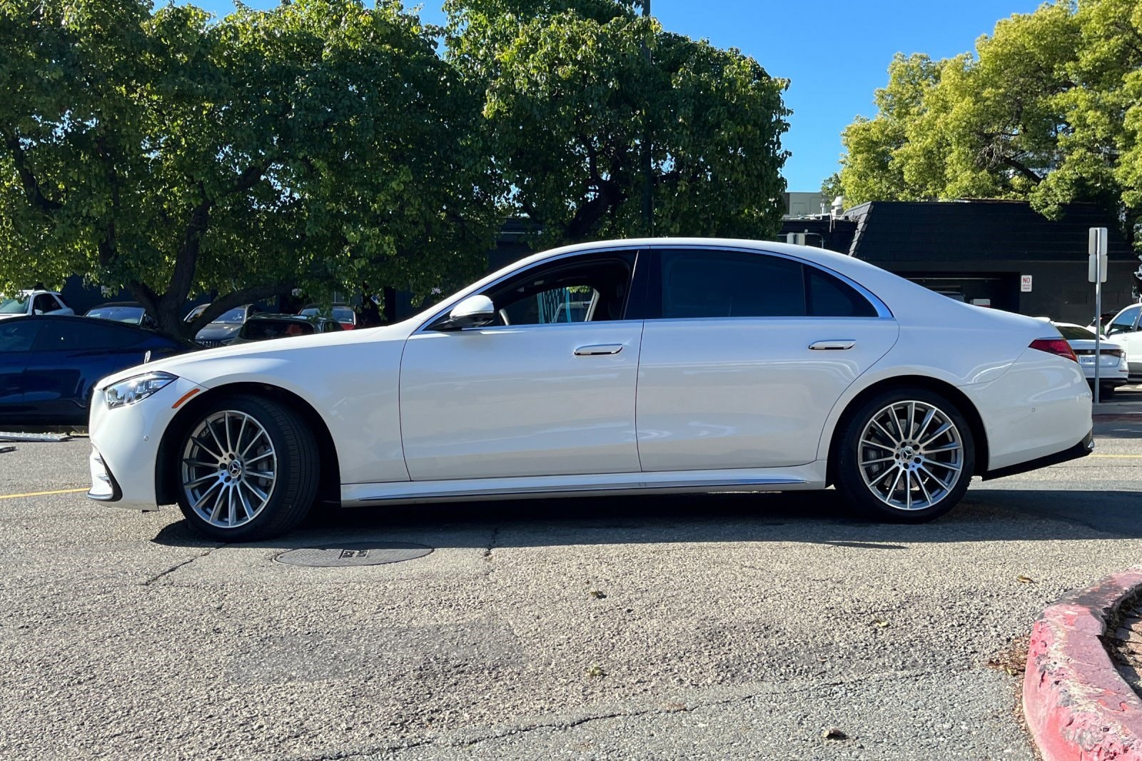 2023 Mercedes-Benz S-Class Coupe photo 2
