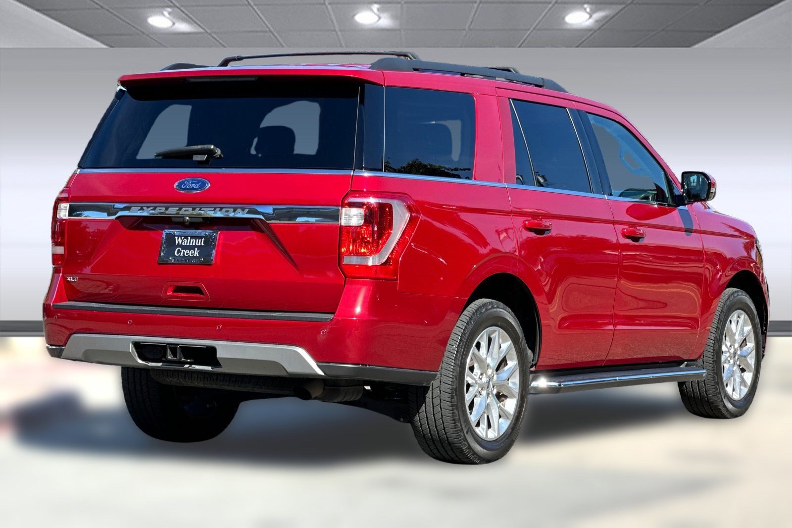 2020 Ford Expedition XLT photo 3