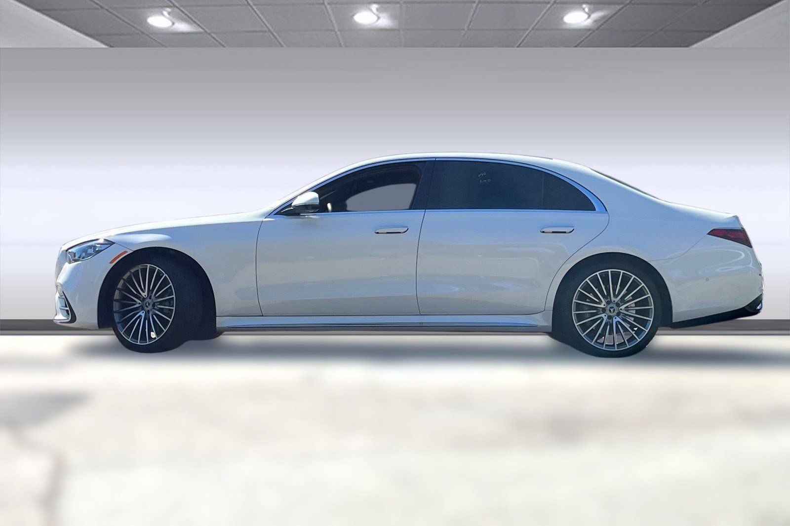2022 Mercedes Benz S 450 580 4MATIC photo 2