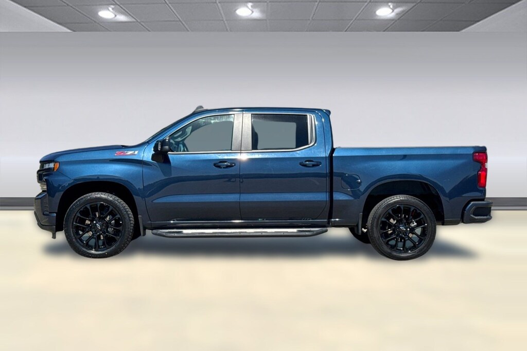 Used 2020 Chevrolet Silverado 1500 4WD Crew Cab 147" RST Truck Crew Cab