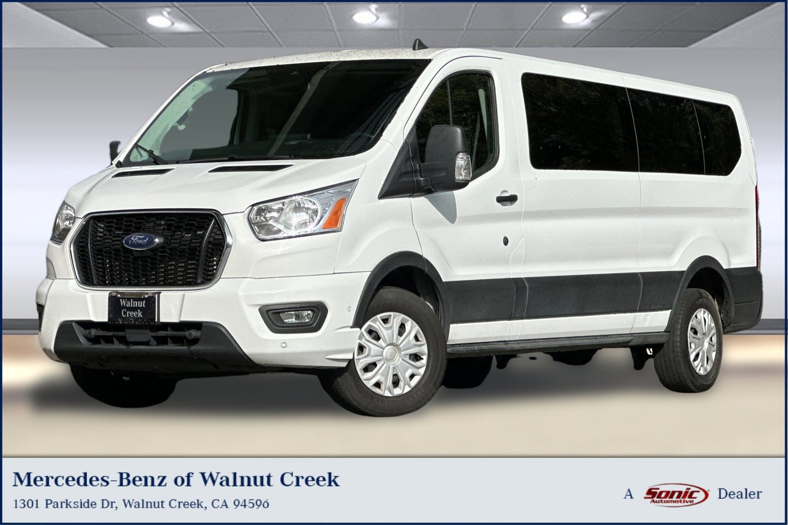 2022 Ford Transit Passenger Van XLT's photo