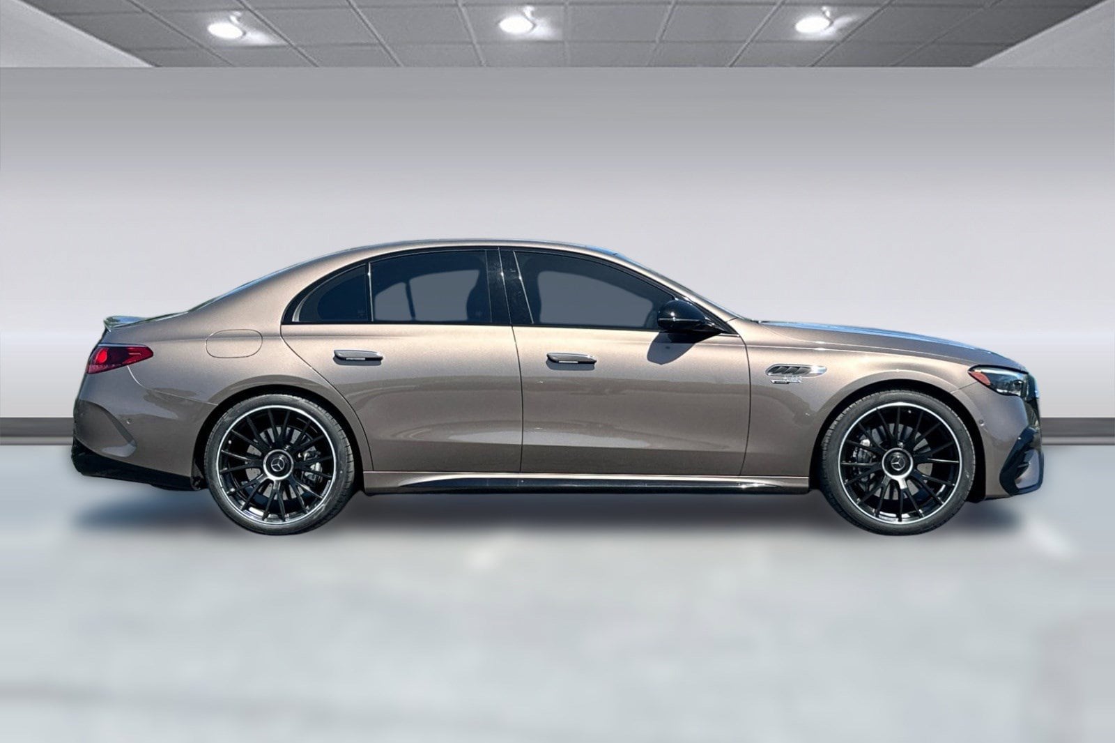 2025 Mercedes-Benz E-Class Coupe photo 6