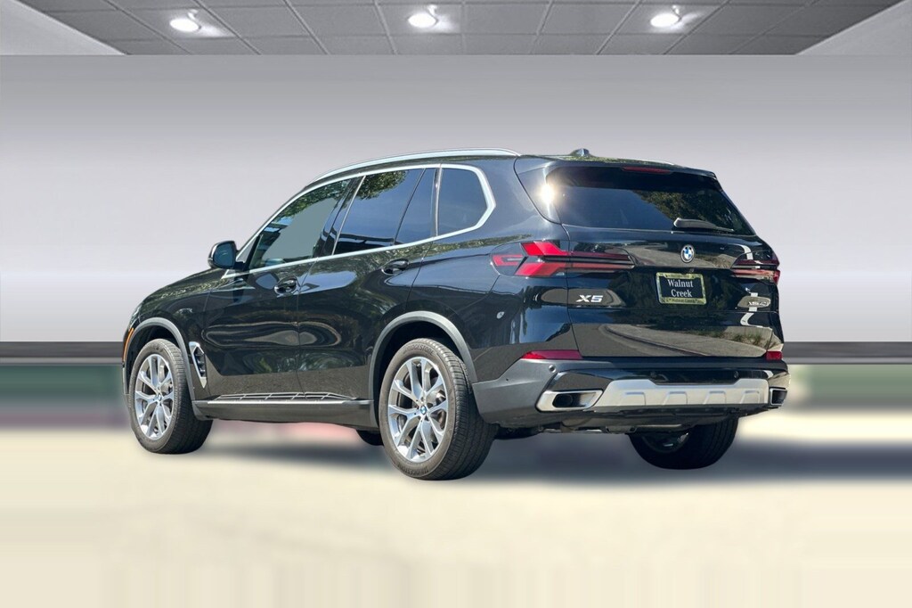 Used 2024 BMW X5 xDrive40i Sports Activity Vehicle SUV