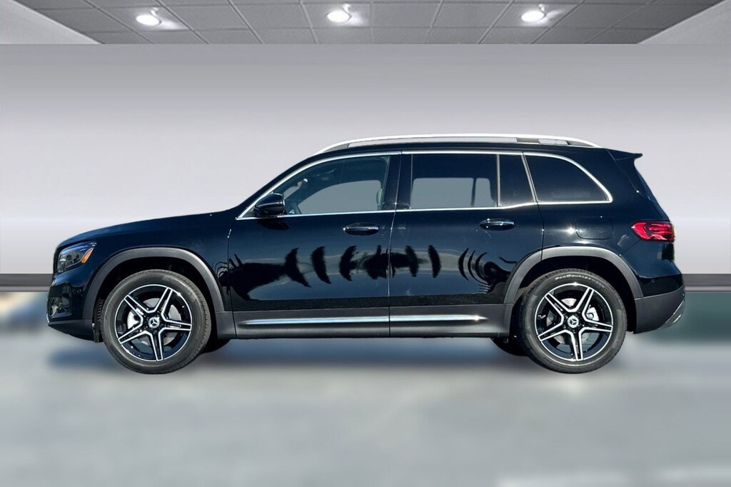 New 2026 Mercedes-Benz GLB 250 SUV