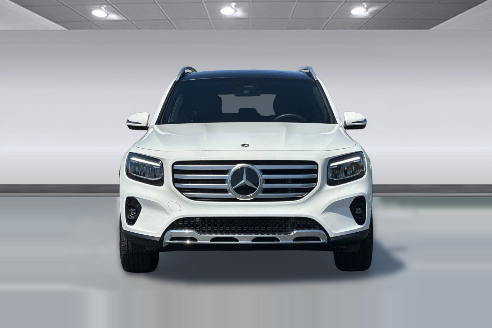 2026 Mercedes-Benz GLB 250 SUV photo 4