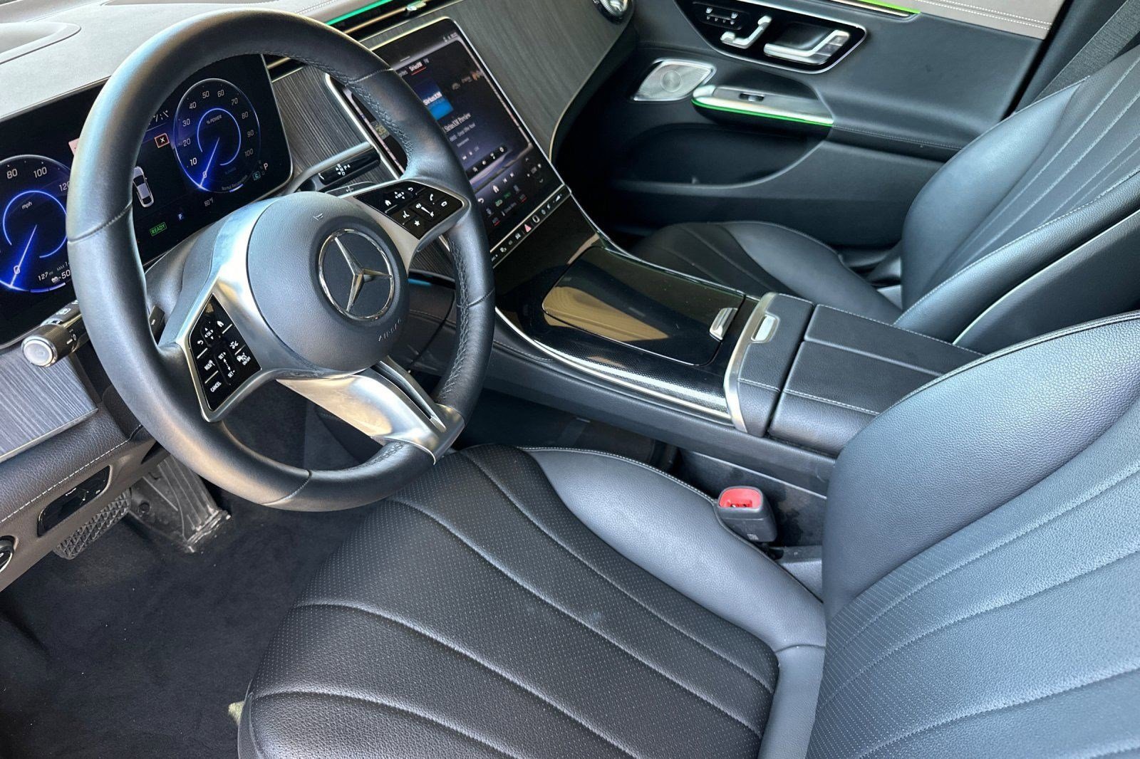 2024 Mercedes Benz 350 4MATIC photo 4