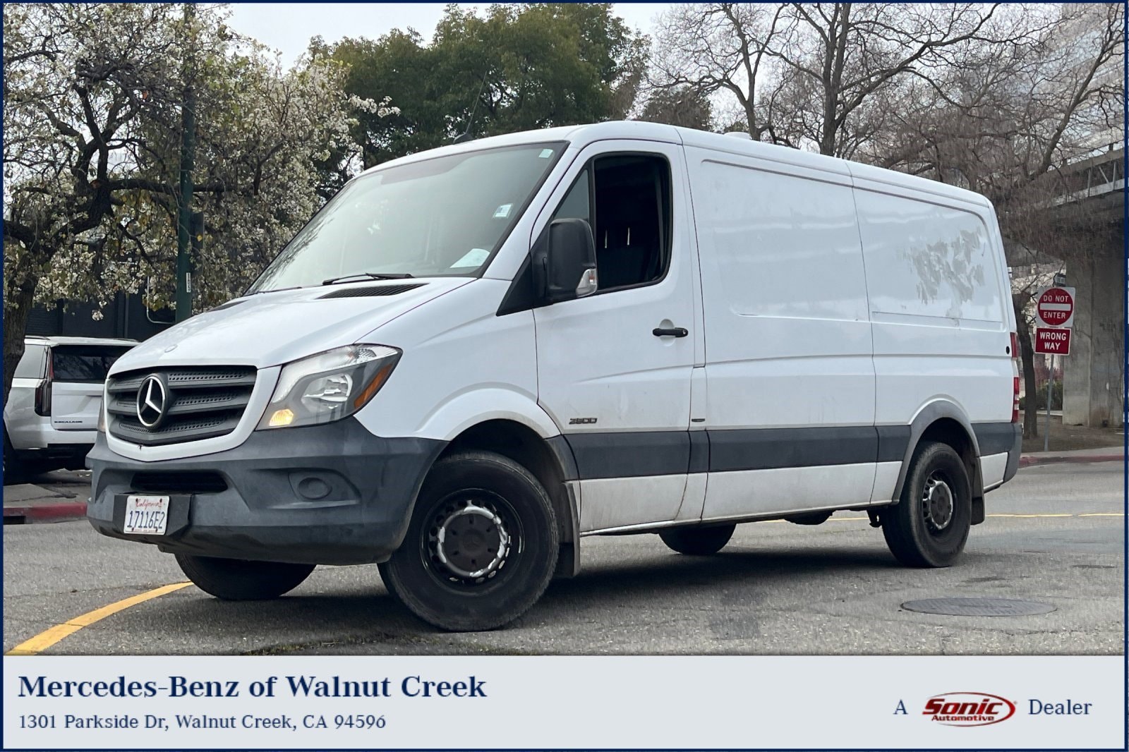 2015 Mercedes-Benz Sprinter Cargo Van Base