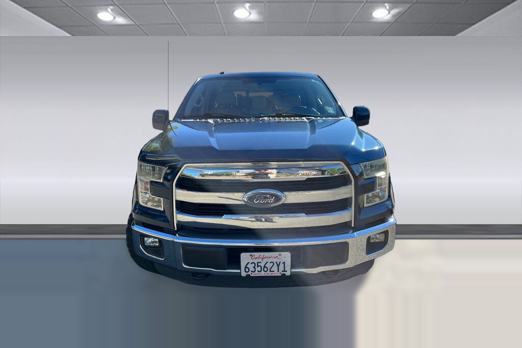 Used 2016 Ford F-150 4WD SuperCrew 145" Lariat Truck SuperCrew Cab