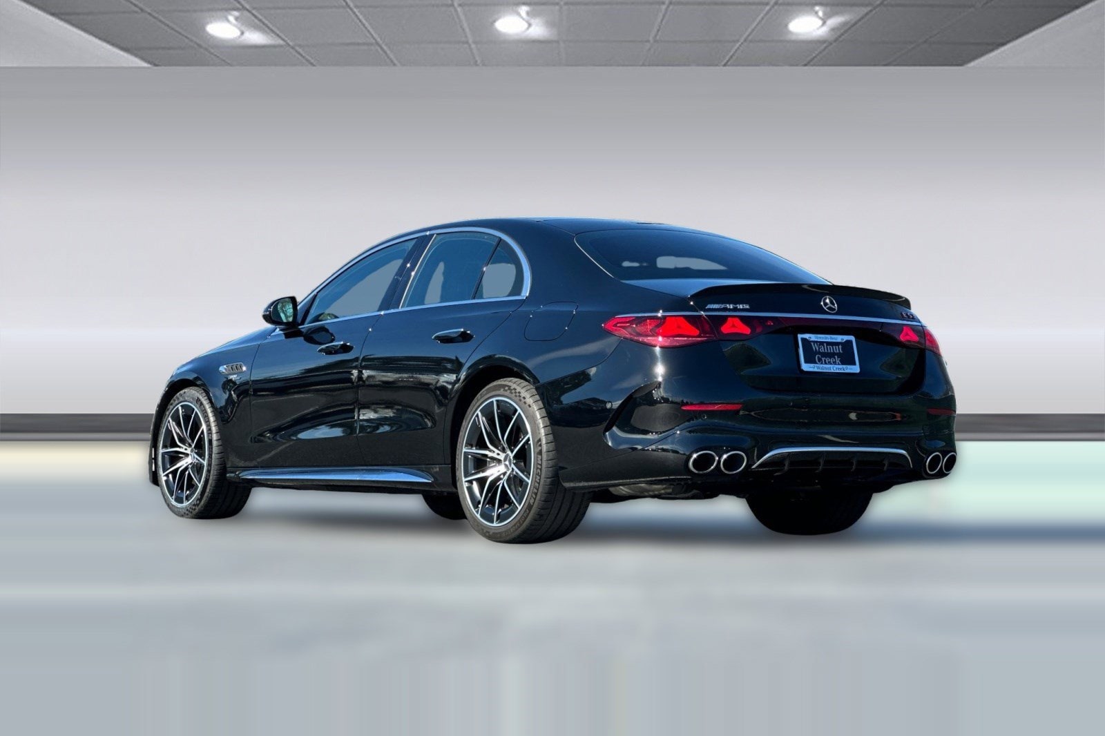 2025 Mercedes-Benz E-Class Coupe photo 2