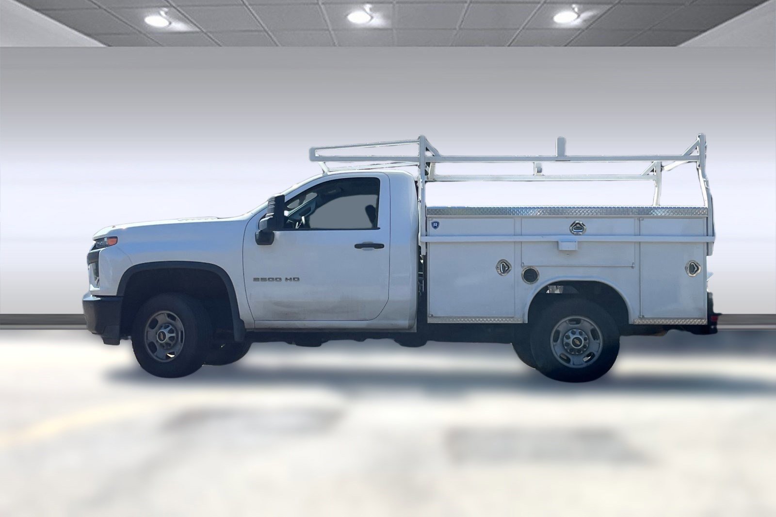 2022 Chevrolet Silverado 2500HD Work Truck photo 2