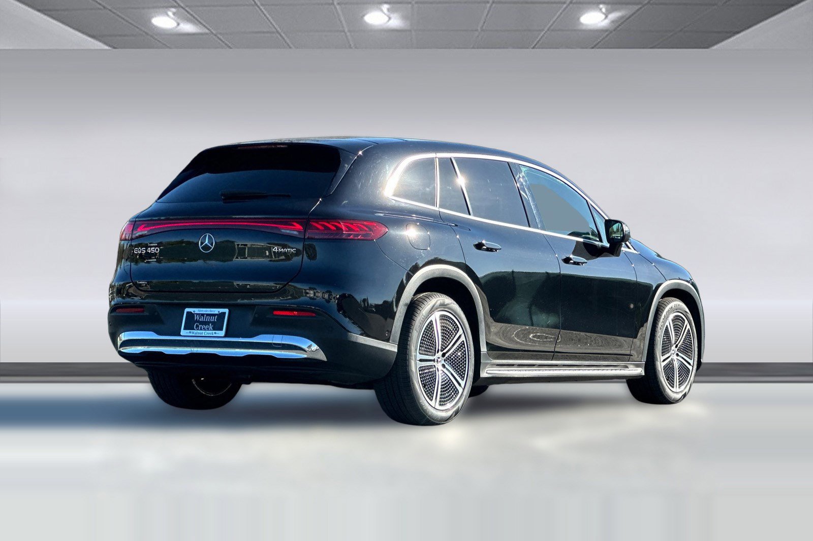 2023 Mercedes-Benz EQS 450 4MATIC SUV photo 3