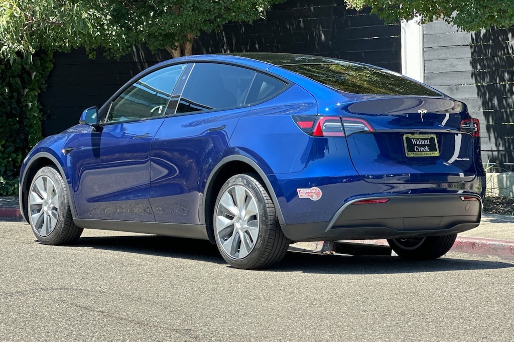 Used 2024 Tesla Model Y Long Range AWD SUV