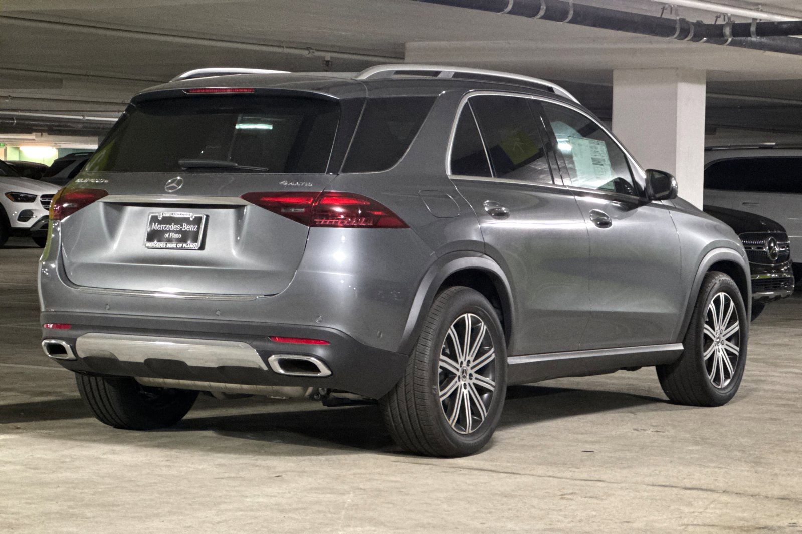 2025 Mercedes Benz GLE 450e 4MATIC photo 3