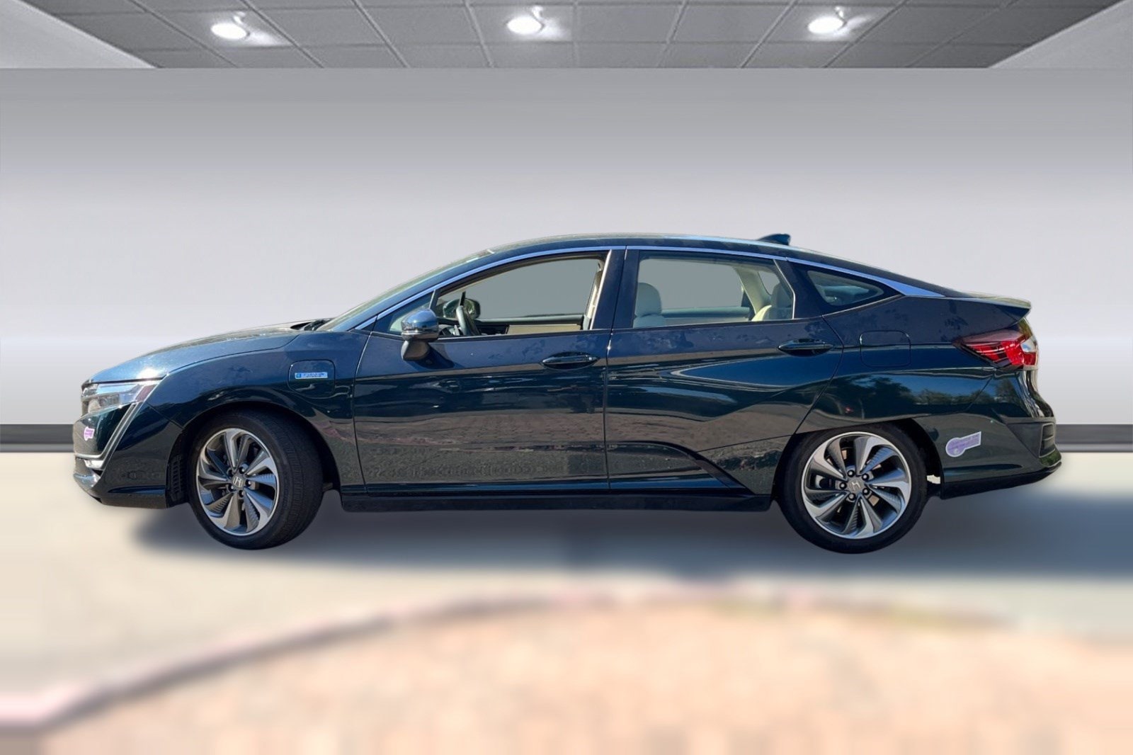Clarity Plug-In Hybrid Coupe Sedan