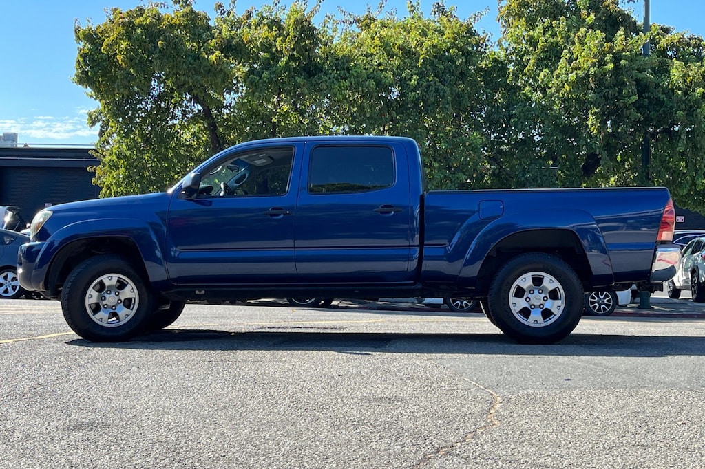 Used 2006 Toyota Tacoma Double 141" PreRunner Auto Truck Double-Cab