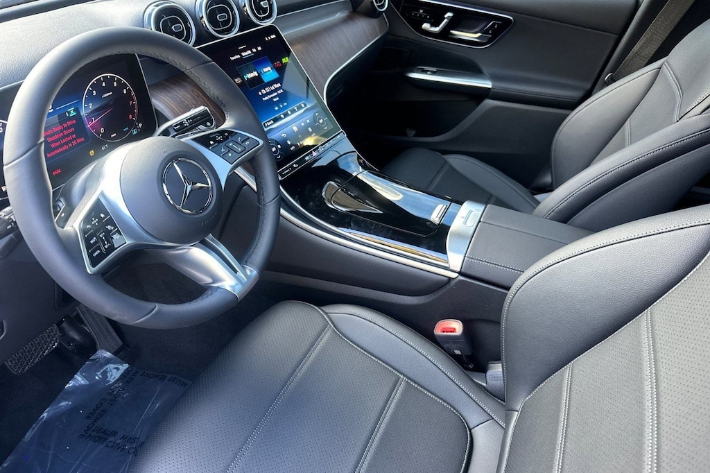 New 2026 Mercedes-Benz GLC 300 4MATIC SUV