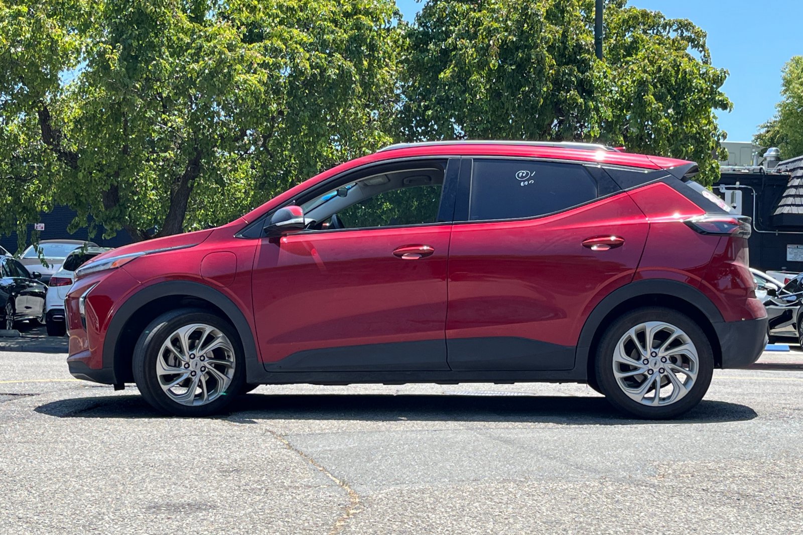 2023 Chevrolet Bolt EUV photo 3