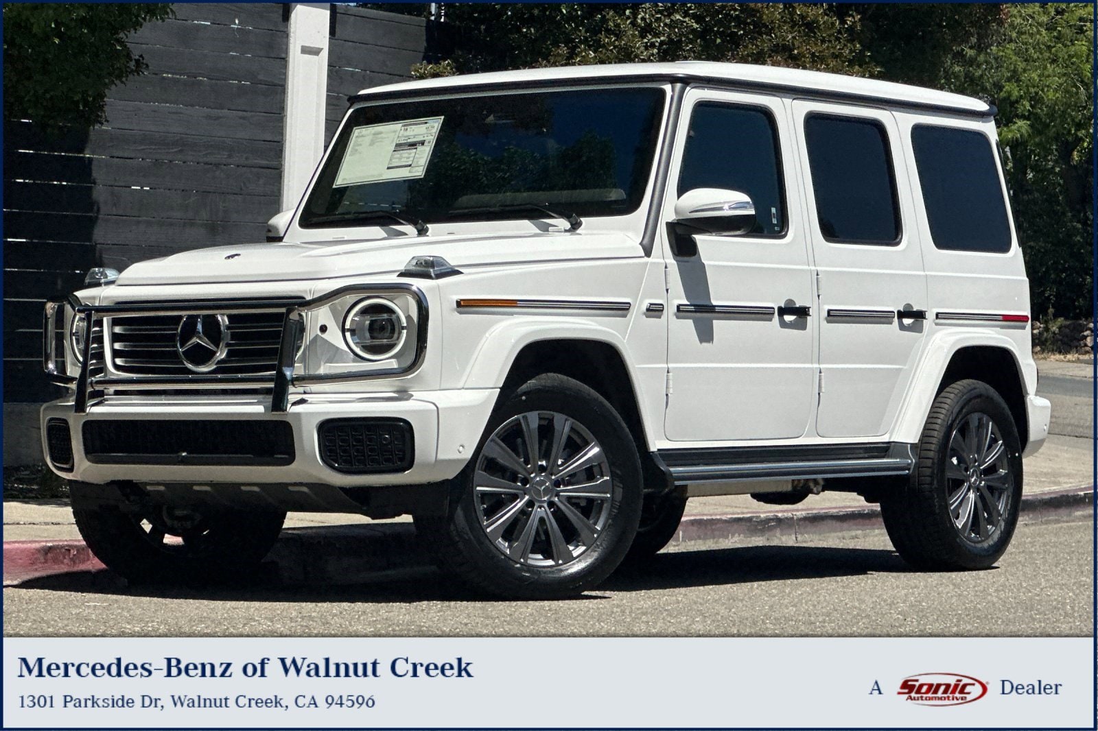 2026 Mercedes-Benz G-Class G 550's photo