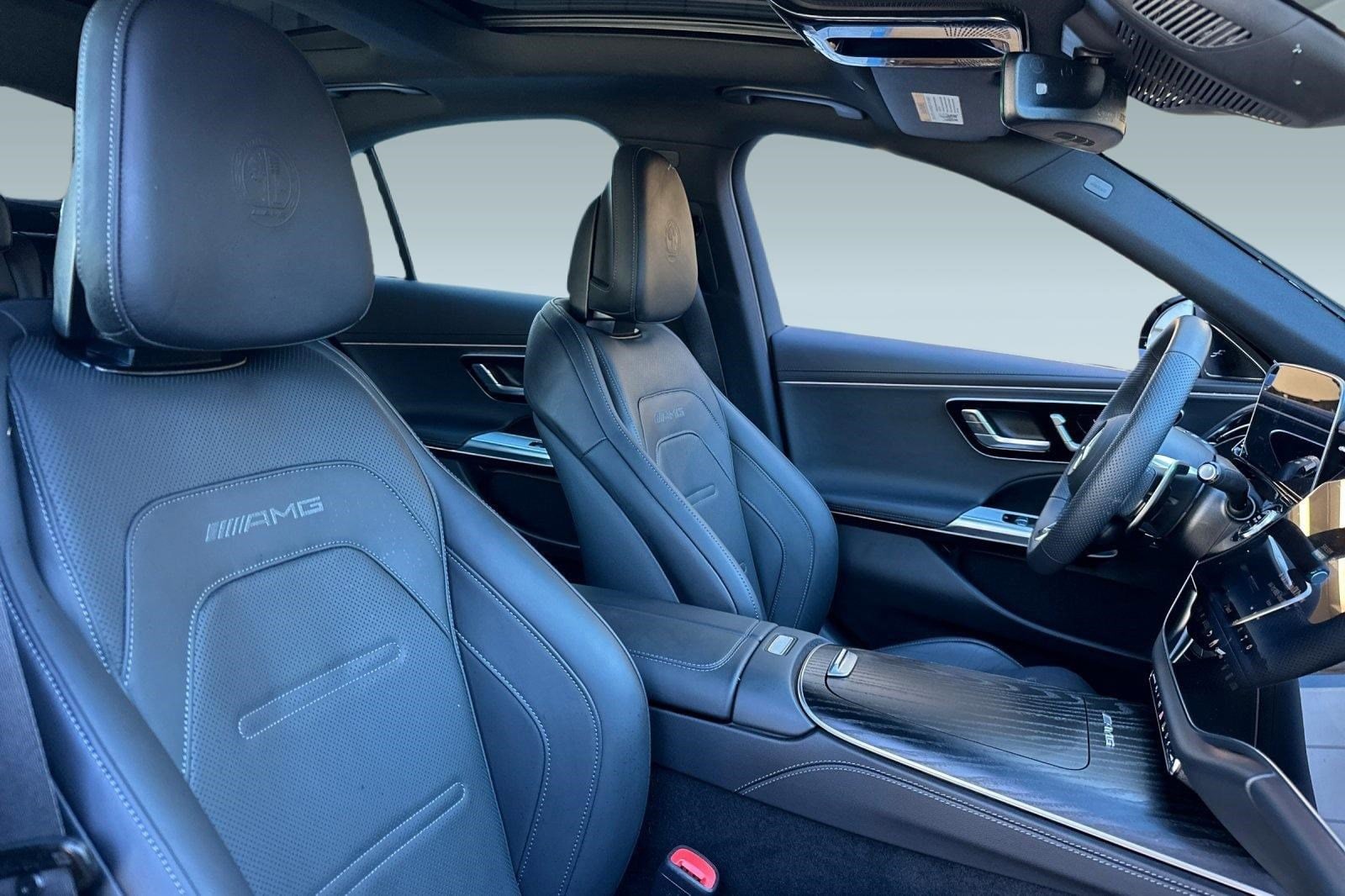 2025 Mercedes-Benz E-Class AMG E53 - Photo 16