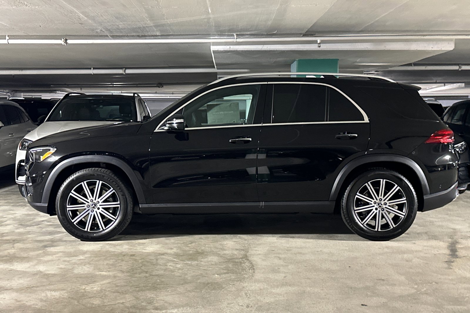 2026 Mercedes Benz GLE 350 4MATIC photo 2