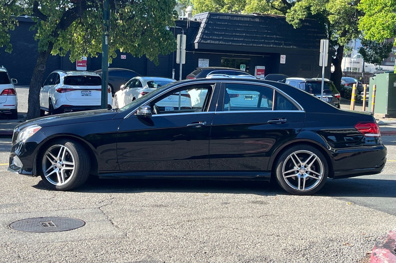 2016 Mercedes-Benz E-Class Coupe photo 2