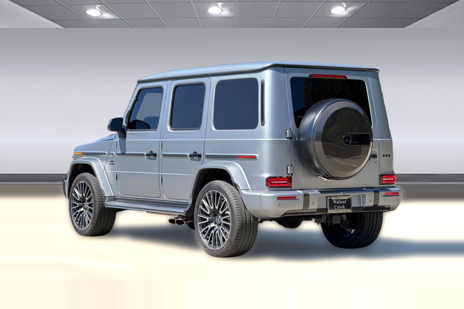 2025 Mercedes-Benz G-Class AMG G 63 SUV photo 2