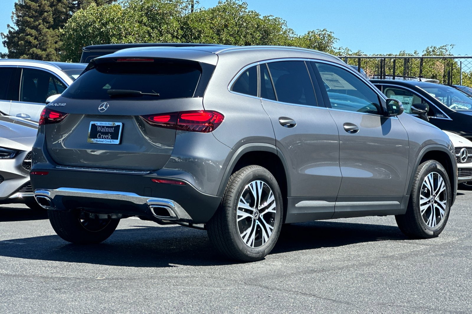 2026 Mercedes Benz GLA 250 photo 2