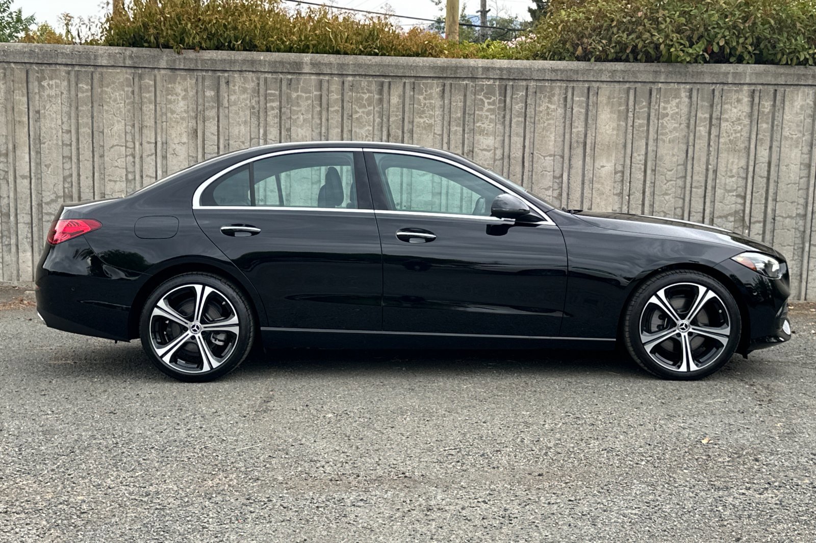 2025 Mercedes Benz C 300 Sedan photo 2