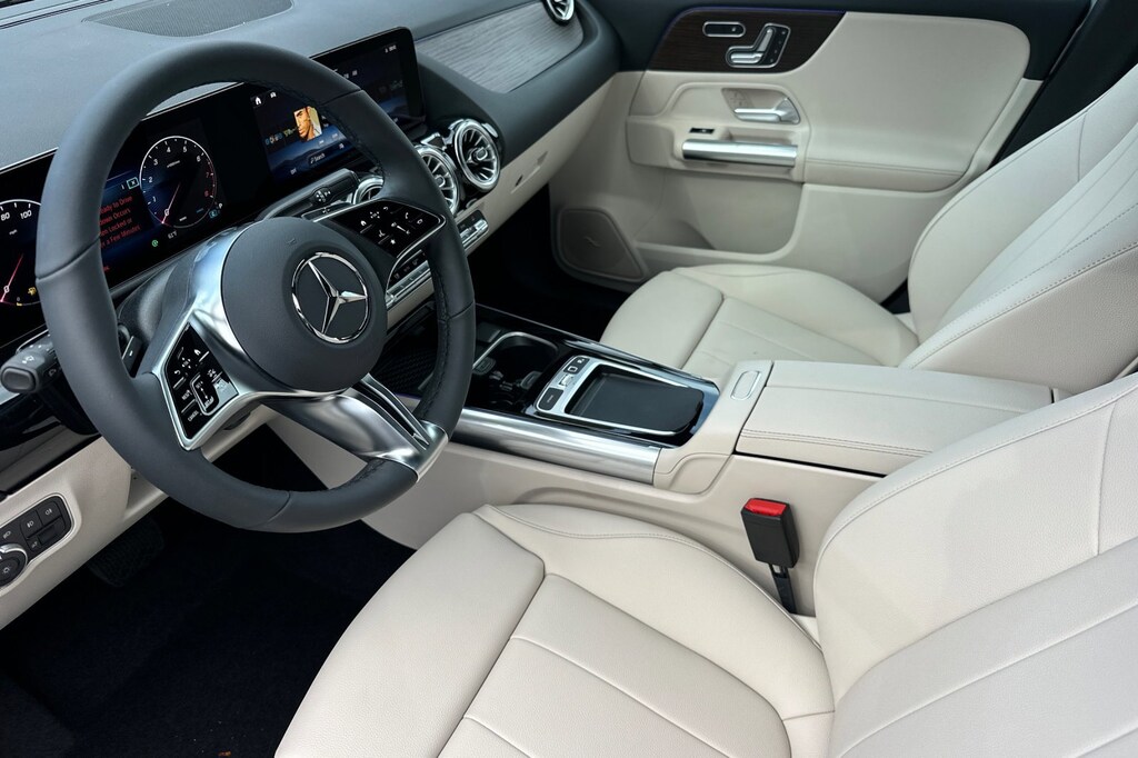 New 2026 Mercedes-Benz GLA 250 4MATIC SUV