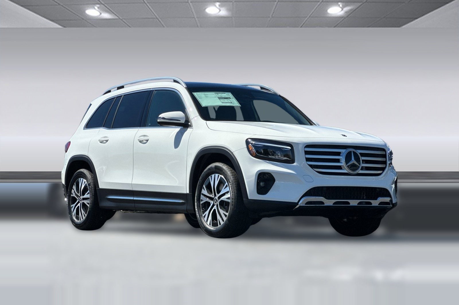 2026 Mercedes-Benz GLB 250 SUV photo 6