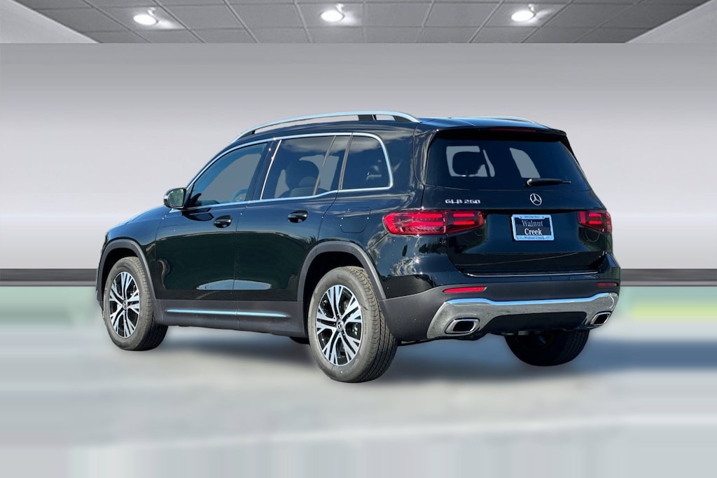 New 2026 Mercedes-Benz GLB 250 SUV