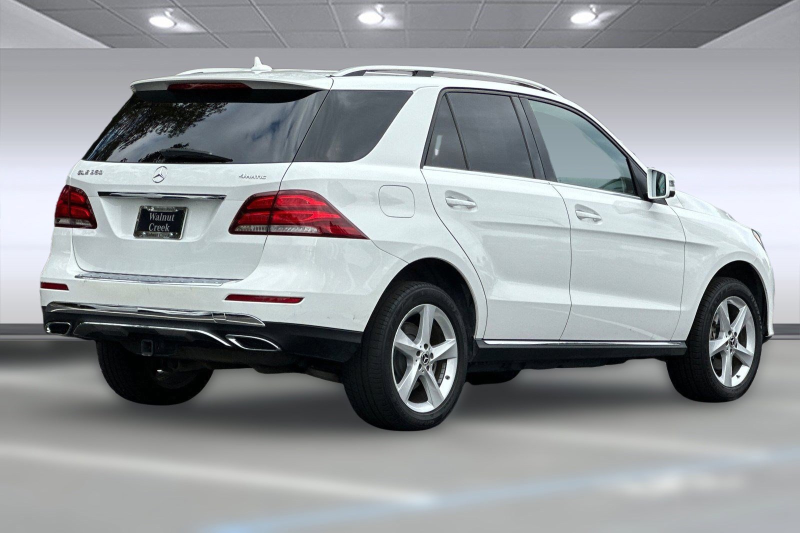 2018 Mercedes Benz GLE 350 4MATIC photo 3
