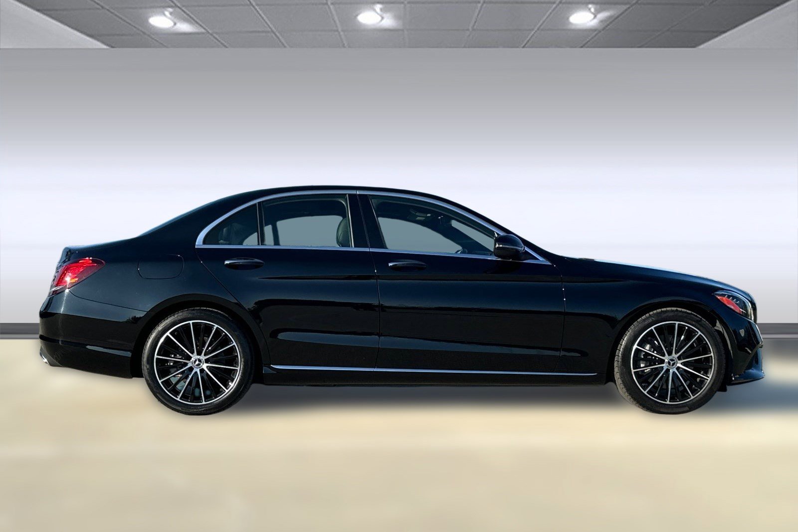 2021 Mercedes Benz C 300 Sedan photo 2