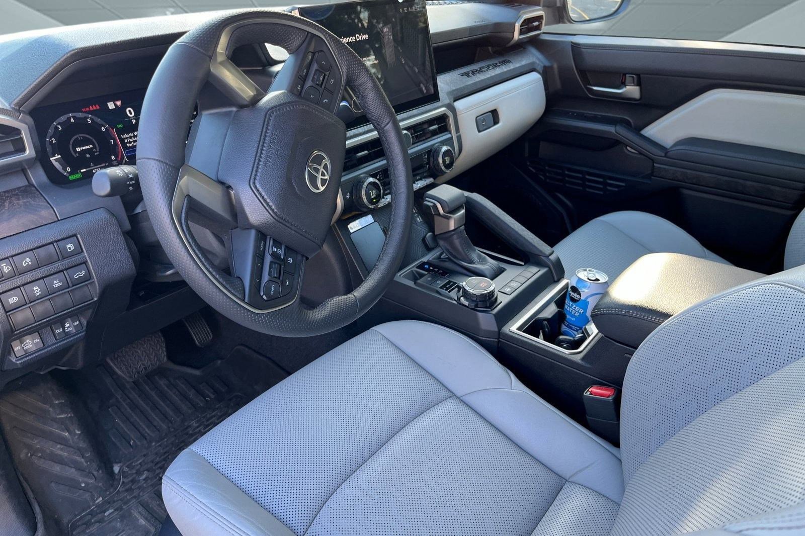 2024 Toyota Tacoma 4x4 Limited Double Cab photo 3