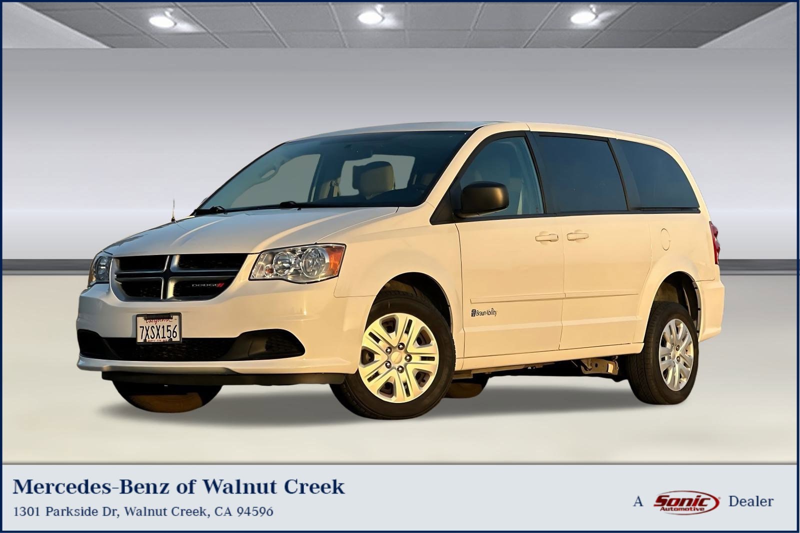2017 Dodge Grand Caravan SE's photo