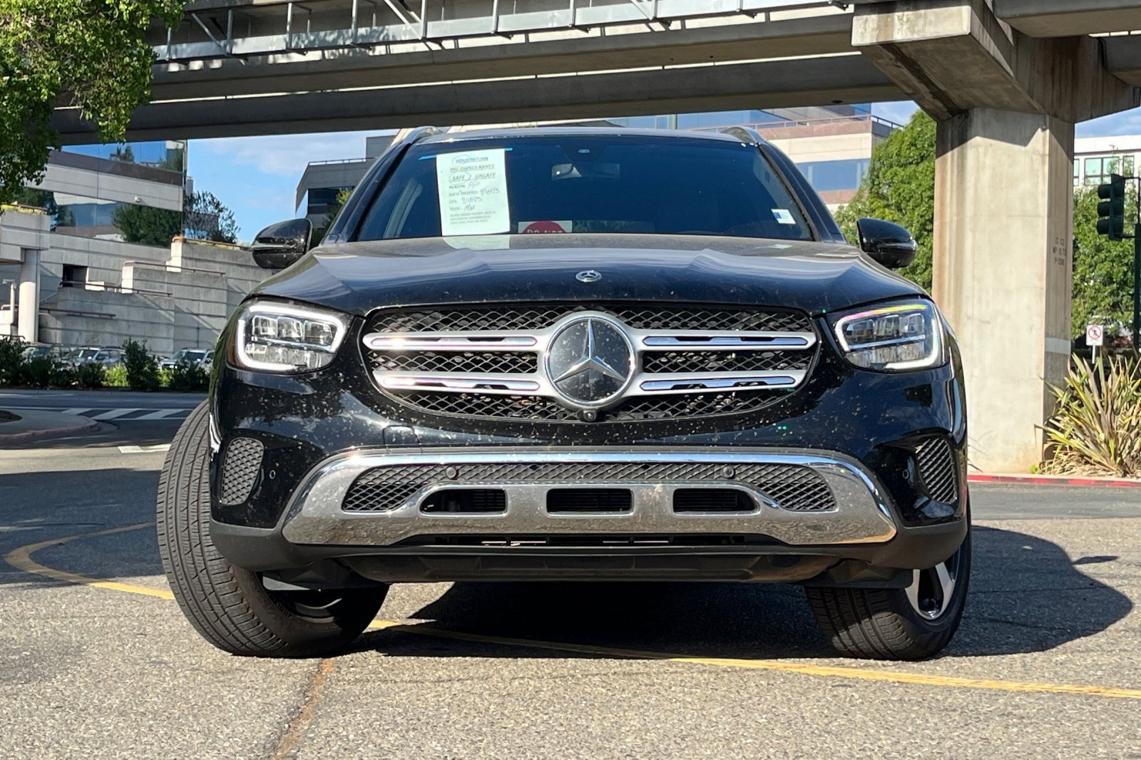 2020 Mercedes Benz GLC 350e 4MATIC photo 3