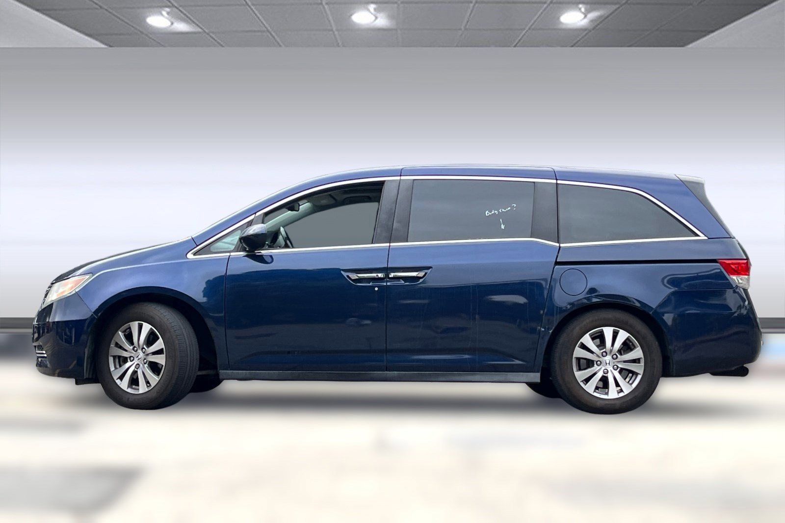 2015 Honda Odyssey EX-L photo 2