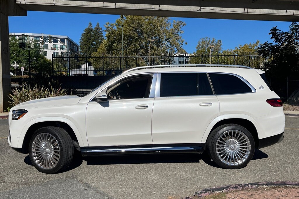 Used 2024 Mercedes-Benz GLS Maybach 600 4MATIC SUV SUV