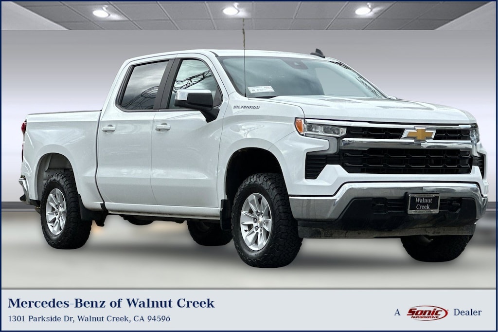 Used 2023 Chevrolet Silverado 1500 4WD Crew Cab 147" LT w/1LT Truck Crew Cab