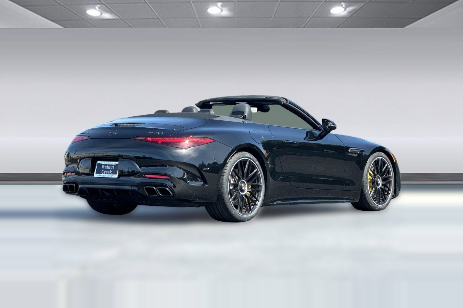 2023 Mercedes-Benz SL AMG  63 Roadster photo 3