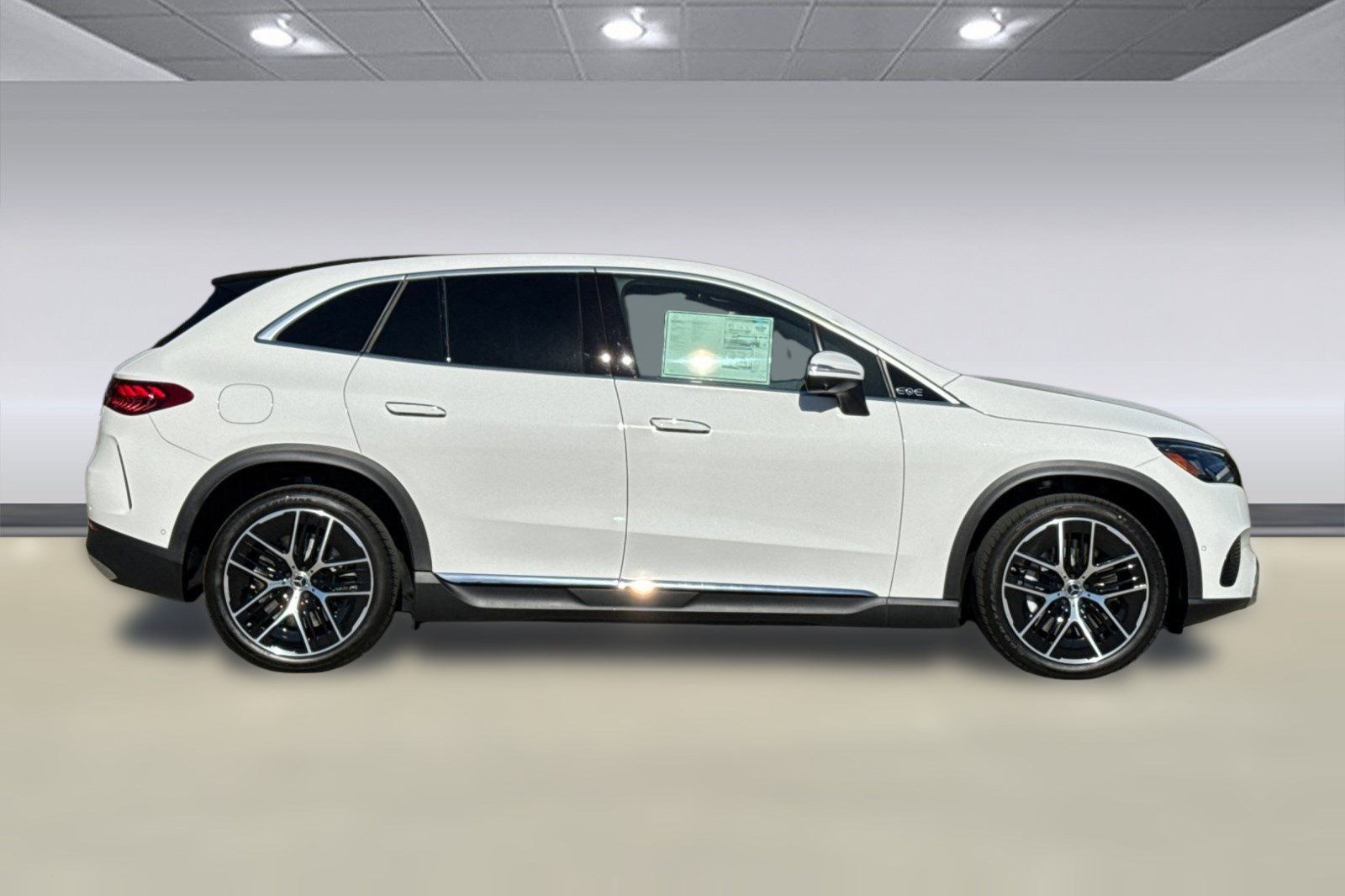2026 Mercedes-Benz EQE SUV Base - Photo 8