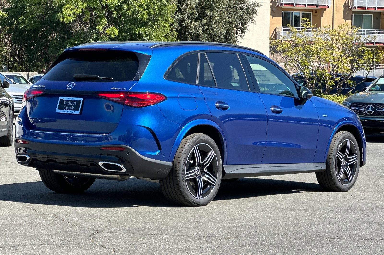 2025 Mercedes Benz GLC 350e 4MATIC photo 3